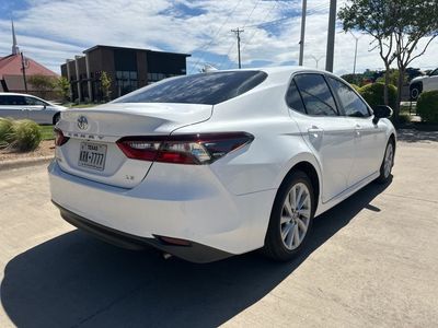 2022 Toyota Camry - Photo 5