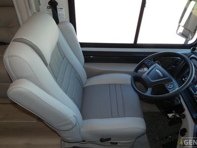 2026 Fleetwood Frontier - Photo 8