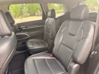 2025 Kia Telluride - Photo 13