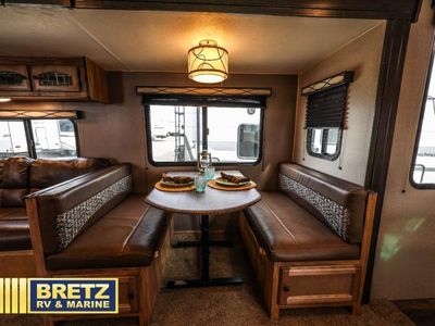 2019 Coachmen RV Freedom Express Ultra Lite - Photo 10