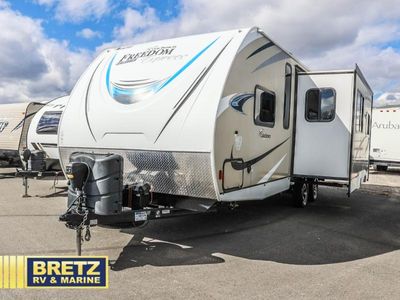 2019 Coachmen RV Freedom Express Ultra Lite - Photo 4