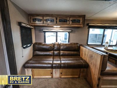 2019 Coachmen RV Freedom Express Ultra Lite - Photo 9