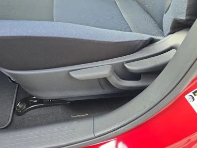 2025 Nissan Versa — photo 20 view