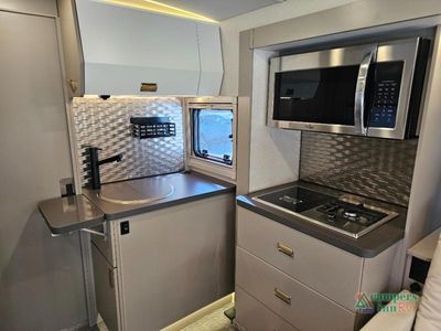 2025 Winnebago View - Photo 19