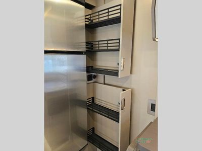 2025 Winnebago View - Photo 34