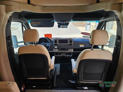 2025 Winnebago View - Photo 12