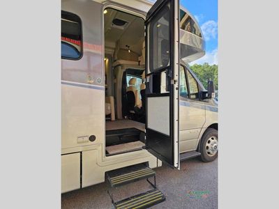 2025 Winnebago View - Photo 8