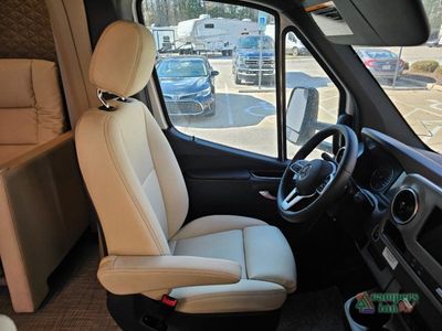 2025 Winnebago View - Photo 14