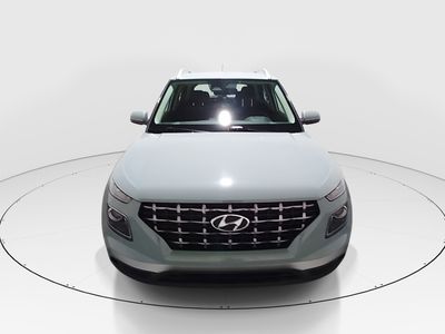 2025 Hyundai Venue - Photo 2