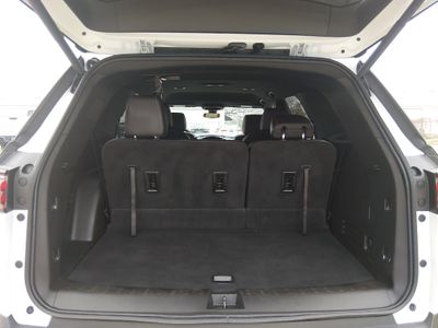 2023 Chevrolet Traverse - Photo 11