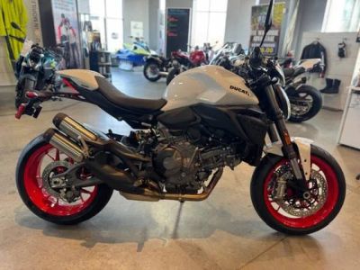 2026 Ducati MONSTER 896 — front three-quarter view