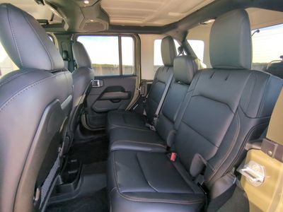 2026 Jeep Wrangler — photo 15 view