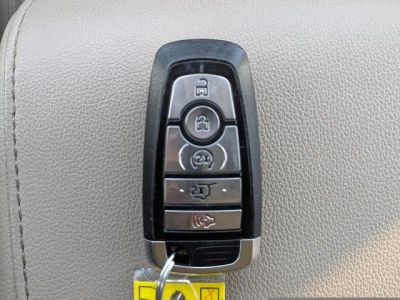 2022 Ford Expedition — photo 33 view