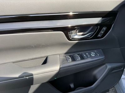 2026 Honda CR-V Hybrid — photo 12 view