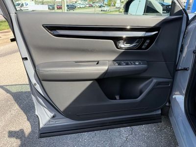 2026 Honda CR-V Hybrid — photo 13 view