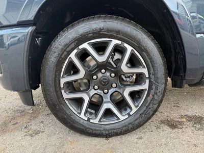 2026 Ram 1500 — photo 11 view