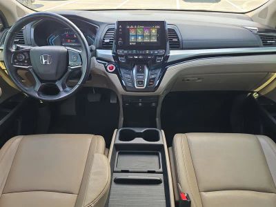 2022 Honda Odyssey — photo 9 view
