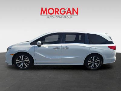 2022 Honda Odyssey — engine compartment view