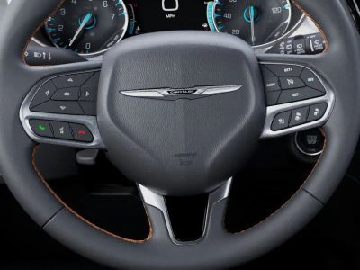 2026 Chrysler Pacifica — photo 19 view