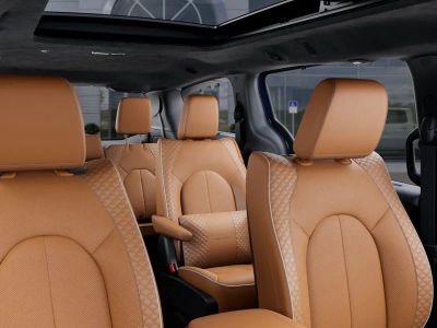 2026 Chrysler Pacifica — photo 26 view