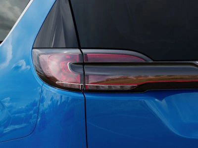 2026 Chrysler Pacifica — photo 9 view