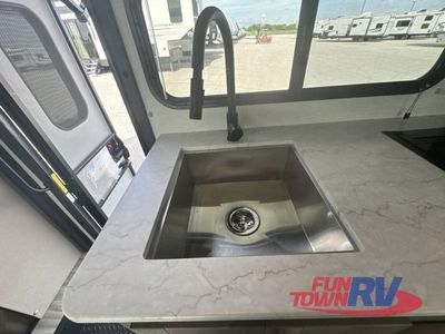2026 Gulf Stream RV Yellowstone - Photo 25