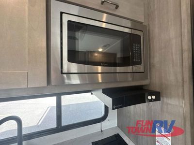 2026 Gulf Stream RV Yellowstone - Photo 27