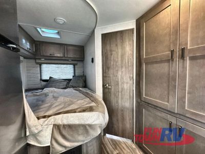 2026 Gulf Stream RV Yellowstone - Photo 5