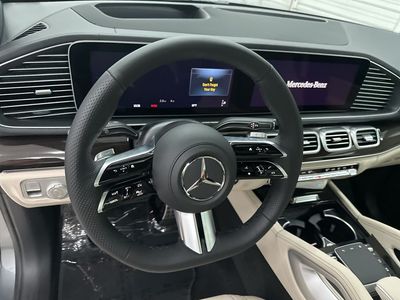 2026 Mercedes-Benz GLS - Photo 10