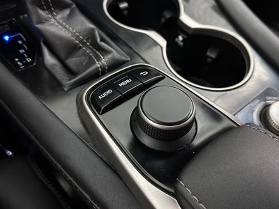 2017 Lexus RX - Photo 14
