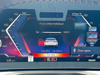 2026 BMW i4 — photo 8 view