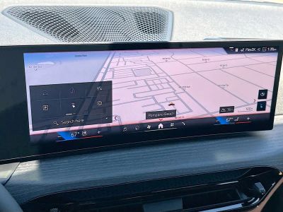 2026 BMW i4 — photo 10 view
