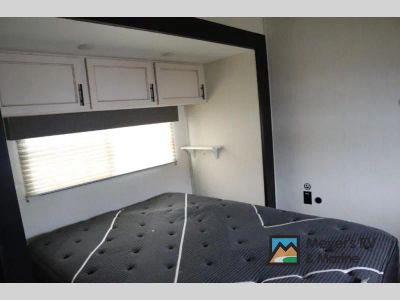 2025 Forest River RV Sabre - Photo 24