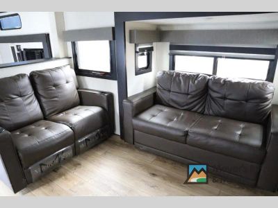 2025 Forest River RV Sabre - Photo 14