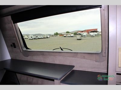 2025 Keystone RV Montana - Photo 10