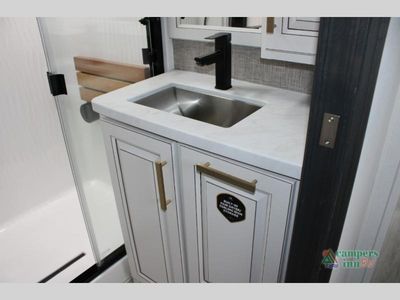 2025 Keystone RV Montana - Photo 43