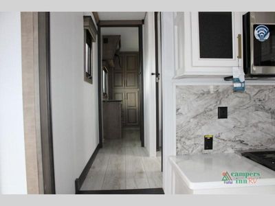2025 Keystone RV Montana - Photo 28