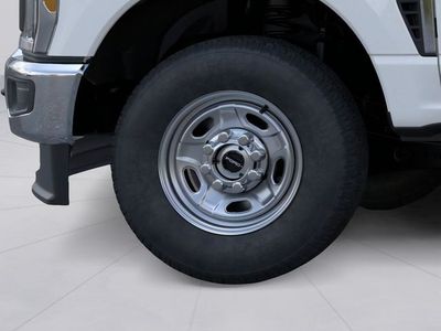 2026 Ford F-250SD - Photo 2