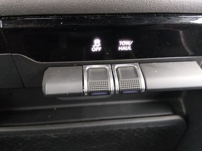 2024 Ram 1500 — photo 16 view