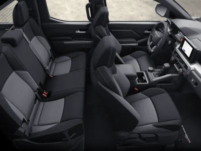 2026 Toyota Tacoma - Photo 4