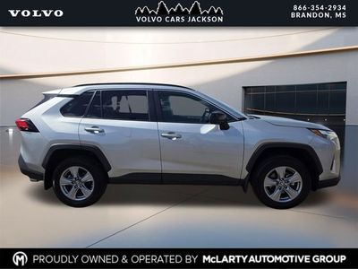 2024 Toyota RAV4 Hybrid - Photo 3