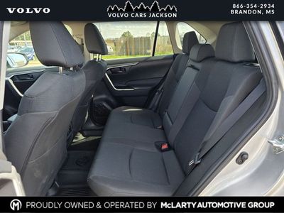 2024 Toyota RAV4 Hybrid - Photo 16