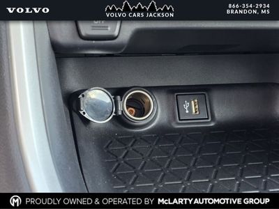 2024 Toyota RAV4 Hybrid - Photo 20