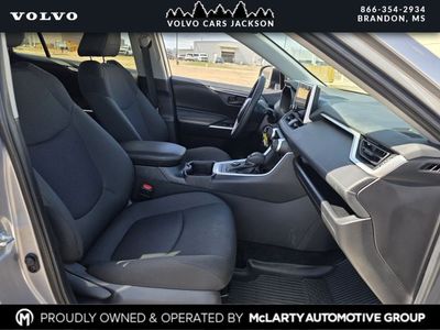 2024 Toyota RAV4 Hybrid - Photo 25