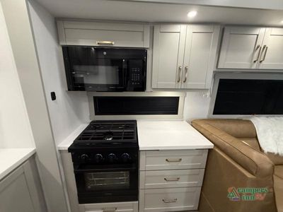 2026 Brinkley Model Z - Photo 23