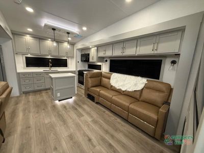 2026 Brinkley Model Z - Photo 7