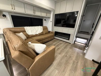 2026 Brinkley Model Z - Photo 15