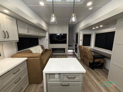 2026 Brinkley Model Z - Photo 9