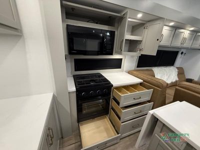 2026 Brinkley Model Z - Photo 26