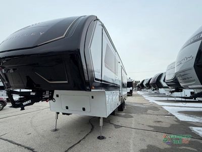 2026 Brinkley Model Z - Photo 3